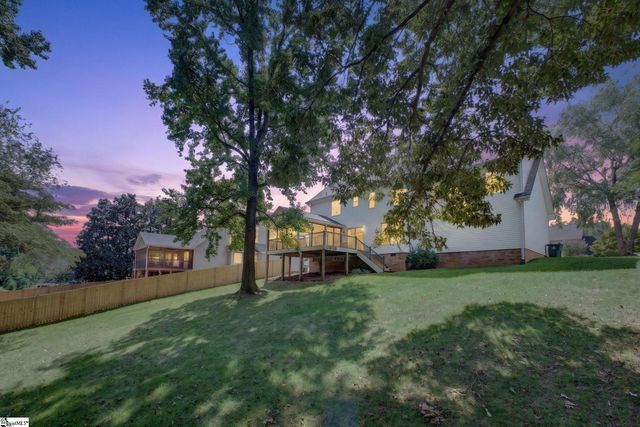 18 Middlecreek Way, Greenville, SC 29607