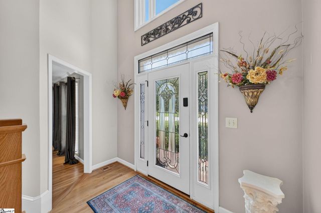 18 Middlecreek Way, Greenville, SC 29607