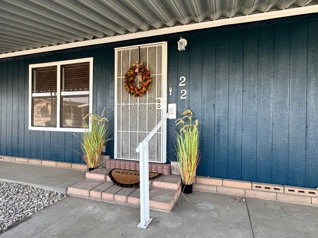 2300 W Morton Avenue 22, Porterville, CA 93257