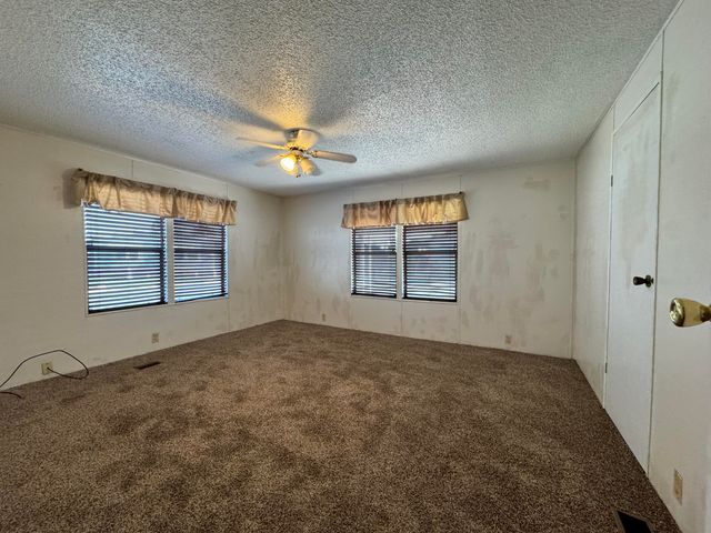 2300 W Morton Avenue 22, Porterville, CA 93257