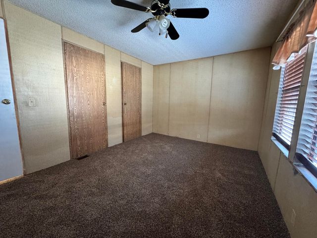 2300 W Morton Avenue 22, Porterville, CA 93257