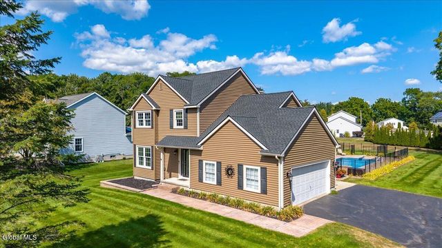 116 Charlton Road, Glenville, NY 12019