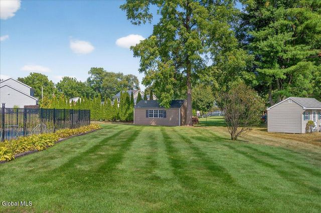 116 Charlton Road, Glenville, NY 12019