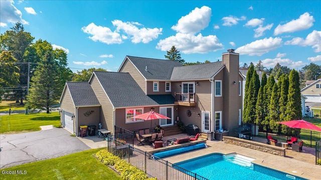 116 Charlton Road, Glenville, NY 12019