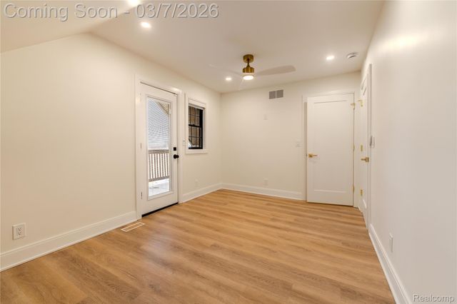 2623 Fairview Street, Detroit, MI 48214