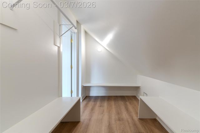 2623 Fairview Street, Detroit, MI 48214