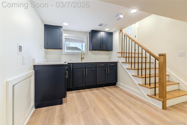 2623 Fairview Street, Detroit, MI 48214