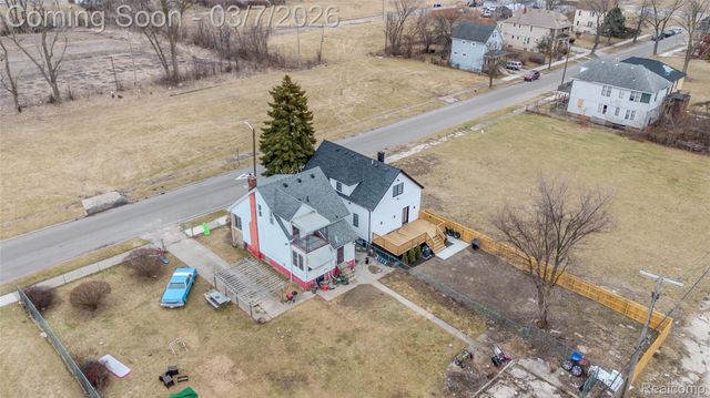 2623 Fairview Street, Detroit, MI 48214