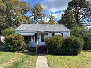 1415 Fresno ST, Roanoke, VA 24017