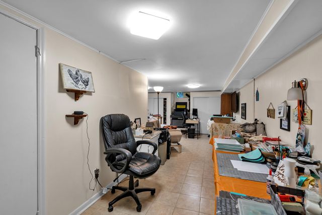 1010 Seven Springs Road, Spartanburg, SC 29307