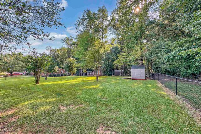 1010 Seven Springs Road, Spartanburg, SC 29307