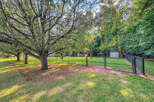 1010 Seven Springs Road, Spartanburg, SC 29307