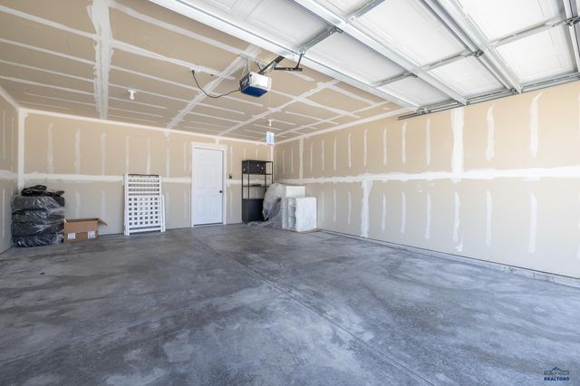 4461 MISTY WOODS LN, Rapid City, SD 57701