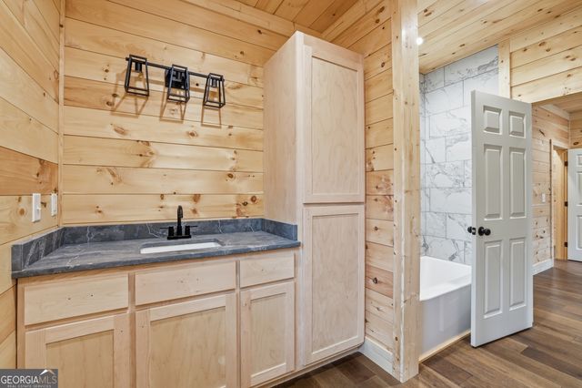 74 Blanche Place Road, Clayton, GA 30525