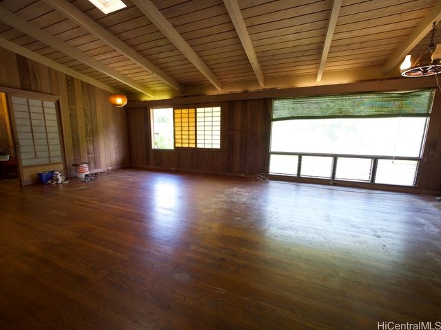 2550 Ipulei Way, Honolulu, HI 96816