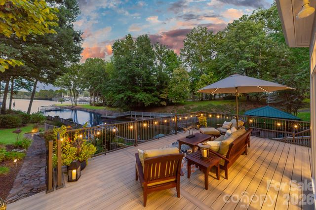 20019 Chapel Point Lane, Cornelius, NC 28031
