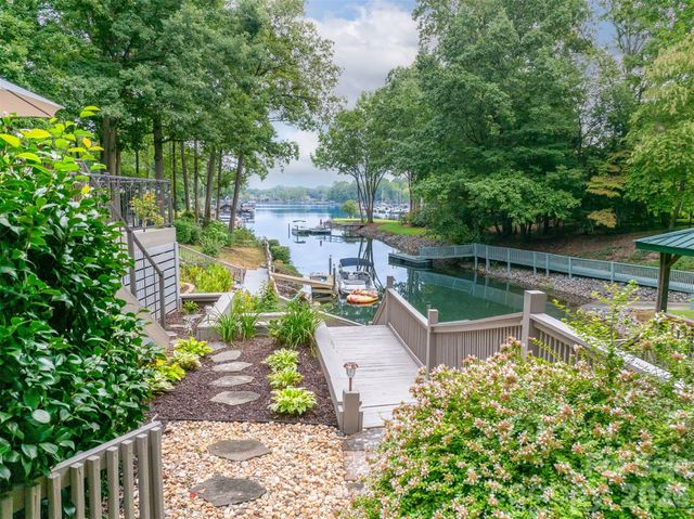 20019 Chapel Point Lane, Cornelius, NC 28031