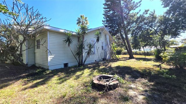 1614 DREW STREET, Clearwater, FL 33755