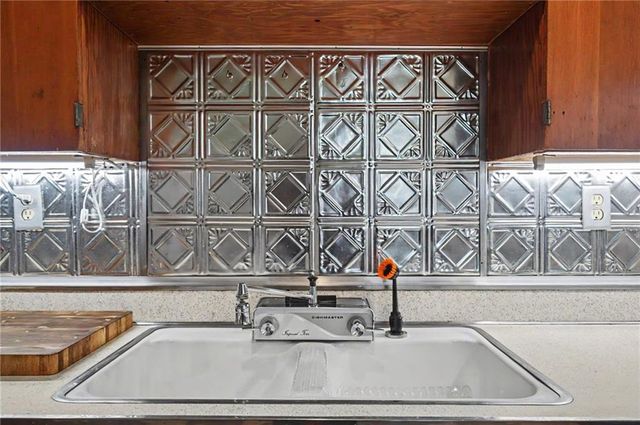 37725 Harmony Road, Paola, KS 66071