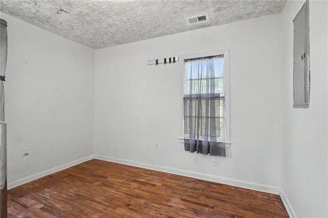 37725 Harmony Road, Paola, KS 66071