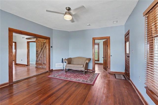 37725 Harmony Road, Paola, KS 66071