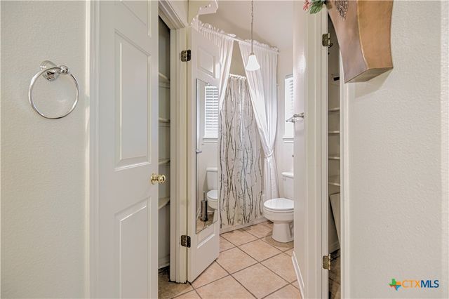 4 Aft Lane, Belton, TX 76513