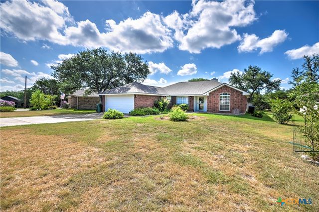 4 Aft Lane, Belton, TX 76513