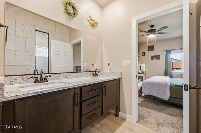3601 BOB SNEAD Drive, El Paso, TX 79938