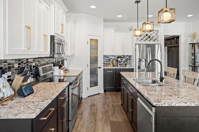 3609 Crimson Loop S, Fargo, ND 58104