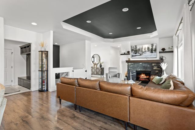 3609 Crimson Loop S, Fargo, ND 58104