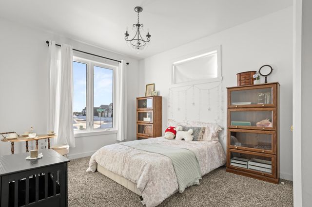 3609 Crimson Loop S, Fargo, ND 58104