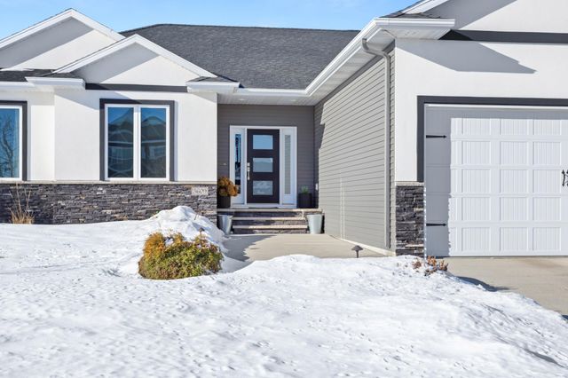 3609 Crimson Loop S, Fargo, ND 58104