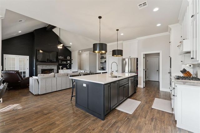 1148 Colonial Avenue, Tuttle, OK 73089