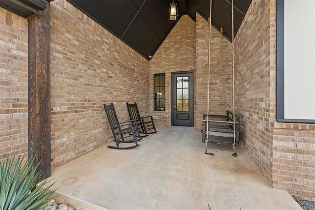 1148 Colonial Avenue, Tuttle, OK 73089