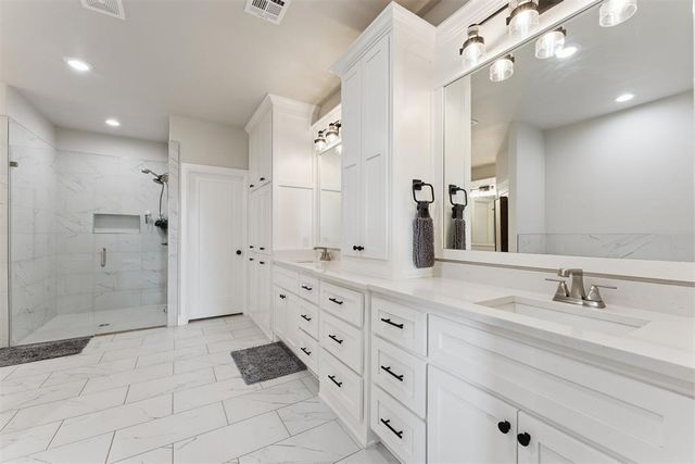 1148 Colonial Avenue, Tuttle, OK 73089