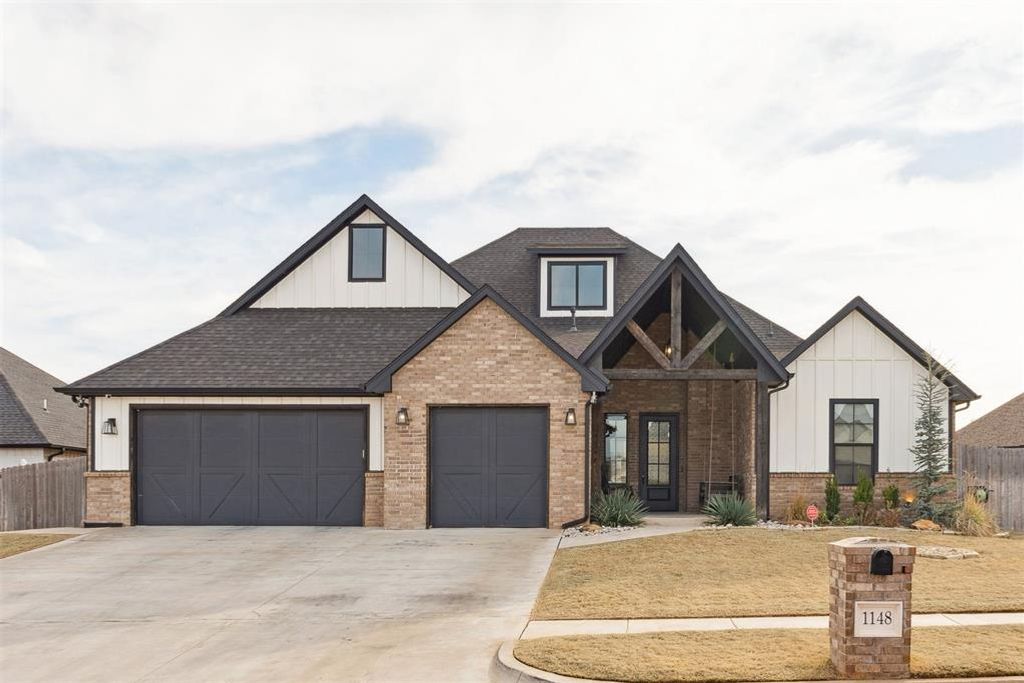 1148 Colonial Avenue, Tuttle, OK 73089