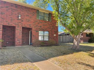 1904 Holleman Drive W, College Station, TX 77840