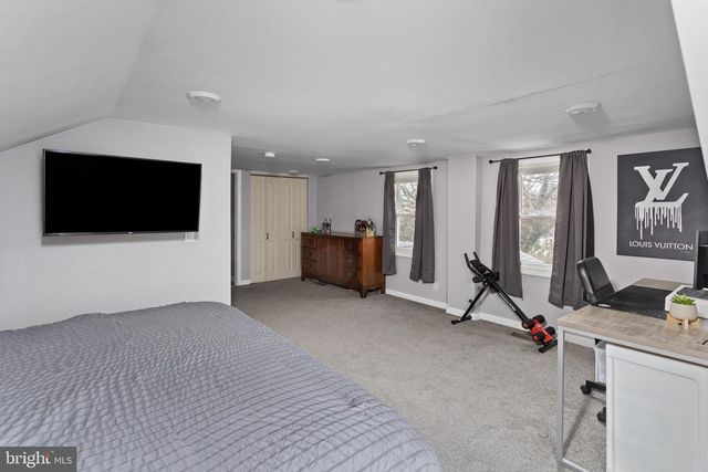 55 FINLEY AVE, Hamilton, NJ 08610