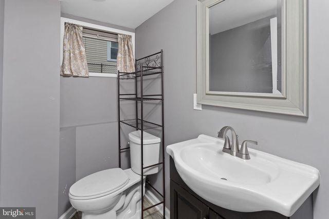 55 FINLEY AVE, Hamilton, NJ 08610