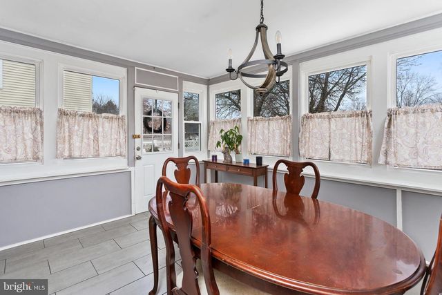 55 FINLEY AVE, Hamilton, NJ 08610