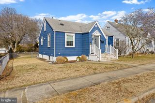 55 FINLEY AVE, Hamilton, NJ 08610
