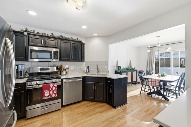 19320 Tramore Lane, Mokena, IL 60448