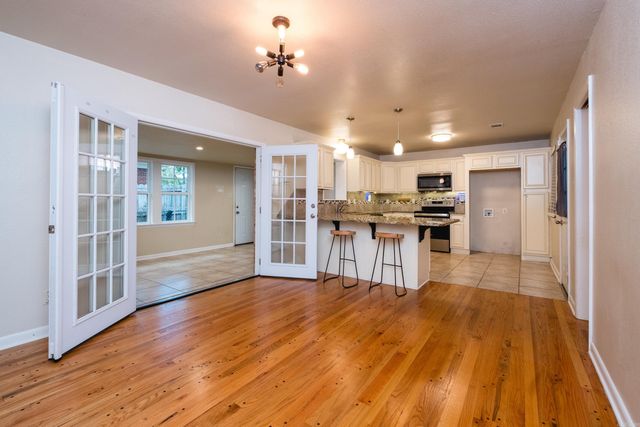 2 Lawrence Drive, Little Rock, AR 72205