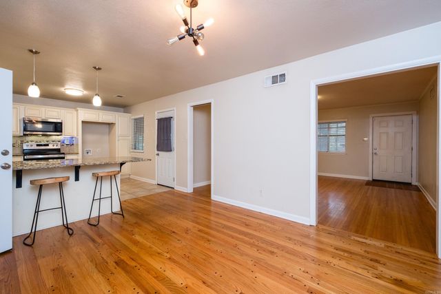 2 Lawrence Drive, Little Rock, AR 72205