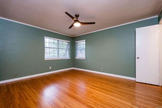 2 Lawrence Drive, Little Rock, AR 72205
