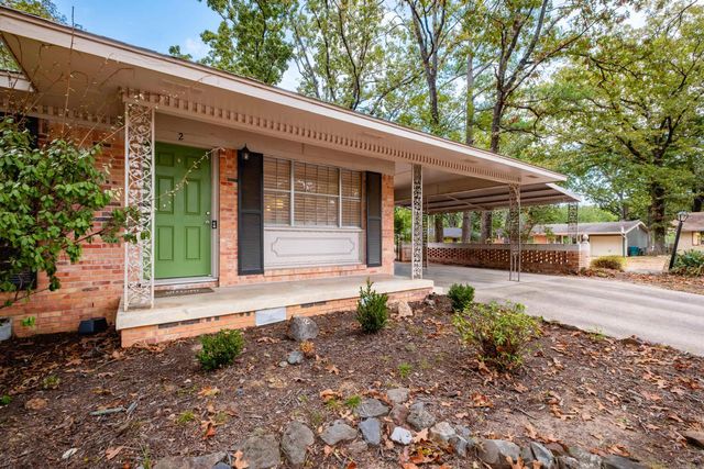 2 Lawrence Drive, Little Rock, AR 72205