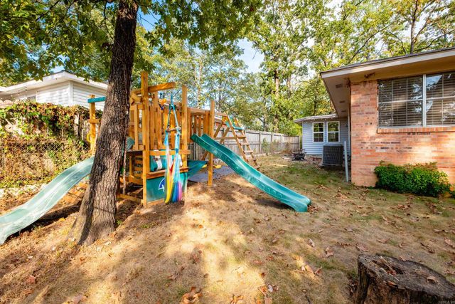 2 Lawrence Drive, Little Rock, AR 72205