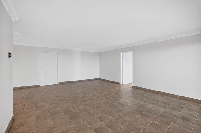 2701 N Ocean Boulevard 7A, Fort Lauderdale, FL 33308