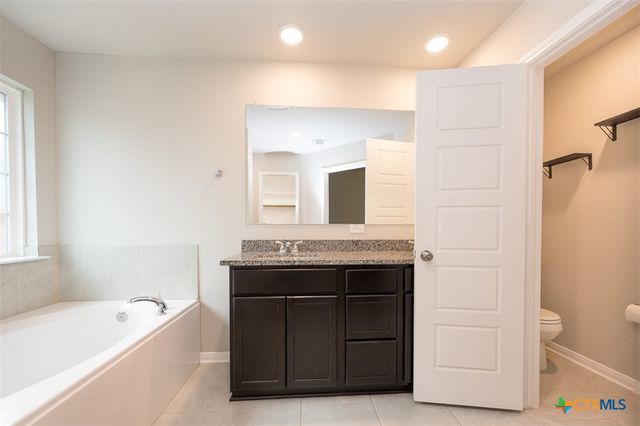 113 Lazy Lizzy Road, Jarrell, TX 76537