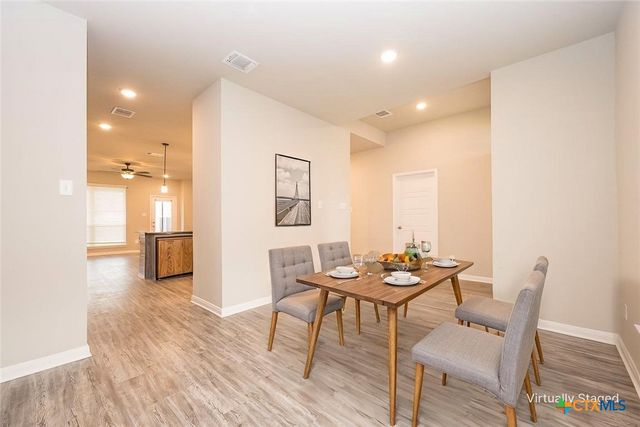 113 Lazy Lizzy Road, Jarrell, TX 76537